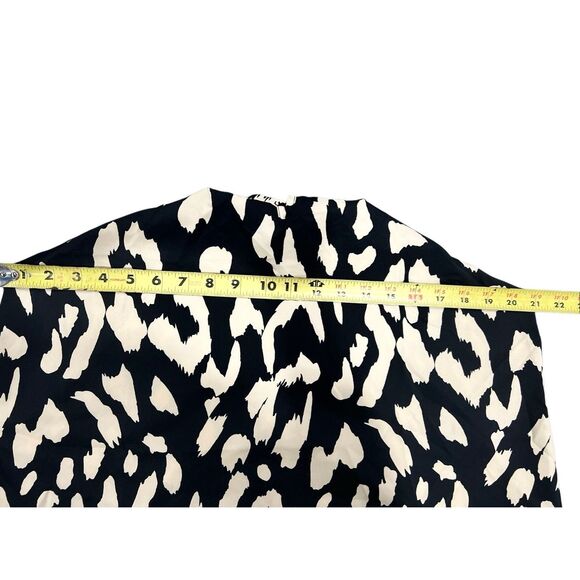 Shein Curve Halter Top Sleeveless Size 1X 14 Twist Neck All Over Animal Print - Picture 9 of 11